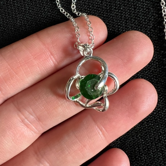 Necklace and Chain lot - Picture 8 of 10